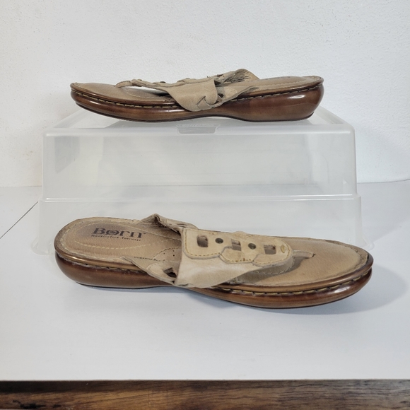 Womans Born Brown Leather Thong Flip flop Style W21803 Light brown Size 7/38 - Picture 4 of 9